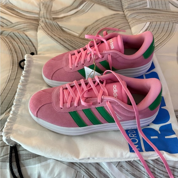 Adidas Vibrant Pink and Green Trainers - Picture 2 of 3